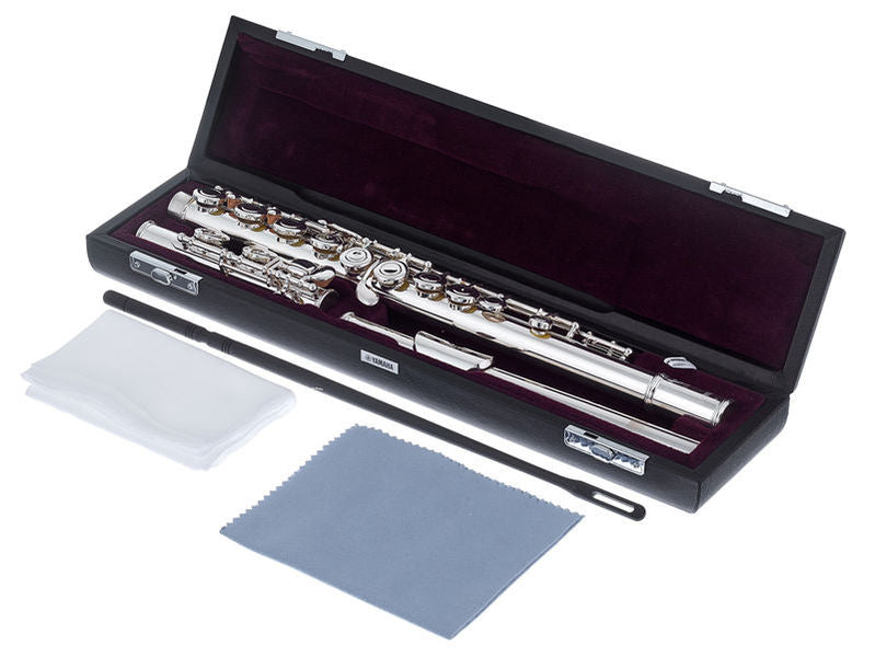 Yamaha YFL-272SL flûte traversière – modèle d'évolution, plaque d'embouchure argent massif, clés ouvertes & mécanisme mi