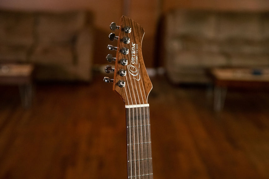 ORTEGA Performer Series Konzertgitarre Cutaway - Preamp + Tasche - Musik-Ebert Gmbh