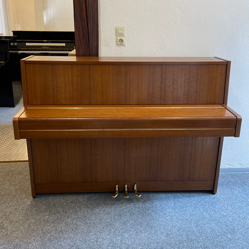 Yamaha Klavier M1J Nussbaum satiniert (gebraucht) - Musik-Ebert Gmbh