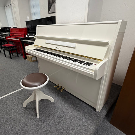 Yamaha Klavier P 116 weiss poliert Bj. 1990, aus erster hand, sehr guter Zustand - made in Japan + Klavierbank (gebraucht)
