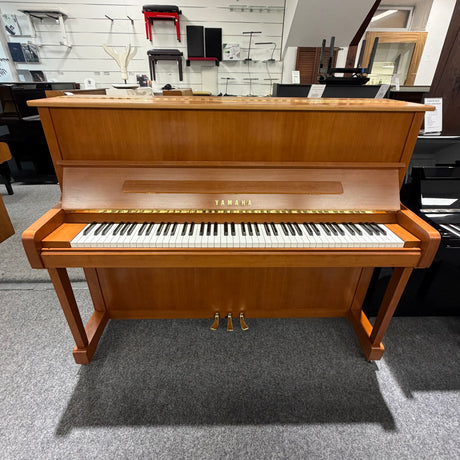 Yamaha Klavier P 121 kirsche satiniert Occasion Bj. 2002, Bestzustand (gebraucht) - Musik-Ebert Gmbh