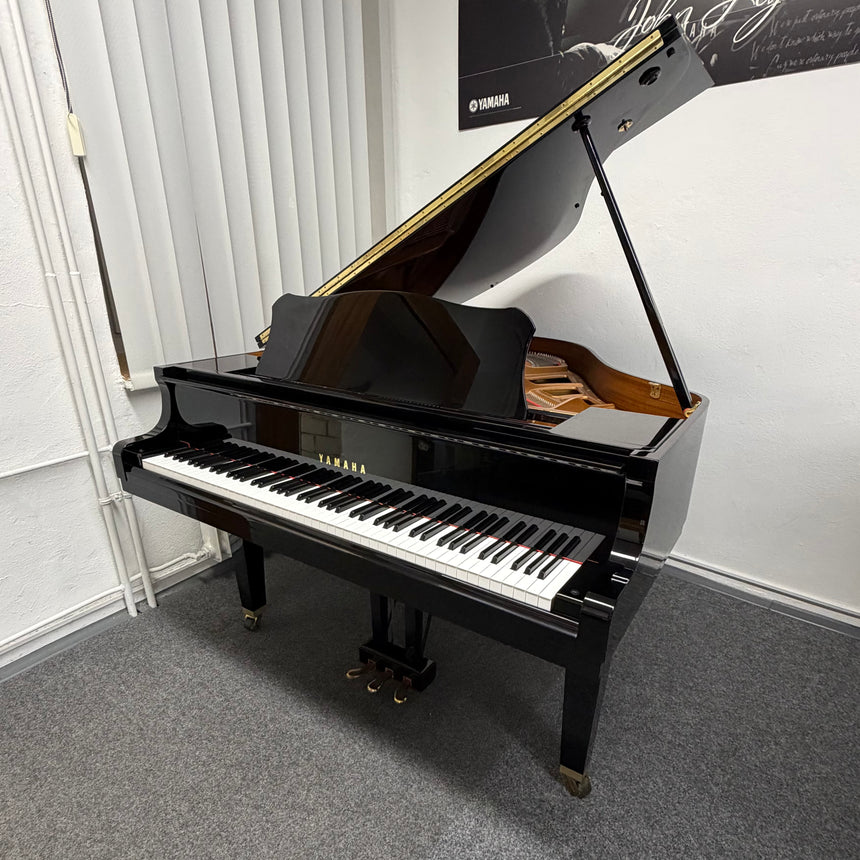 Yamaha Flügel GP 1 Occasion – schwarz poliert, Bj. 1997, Made in Japan (gebraucht)