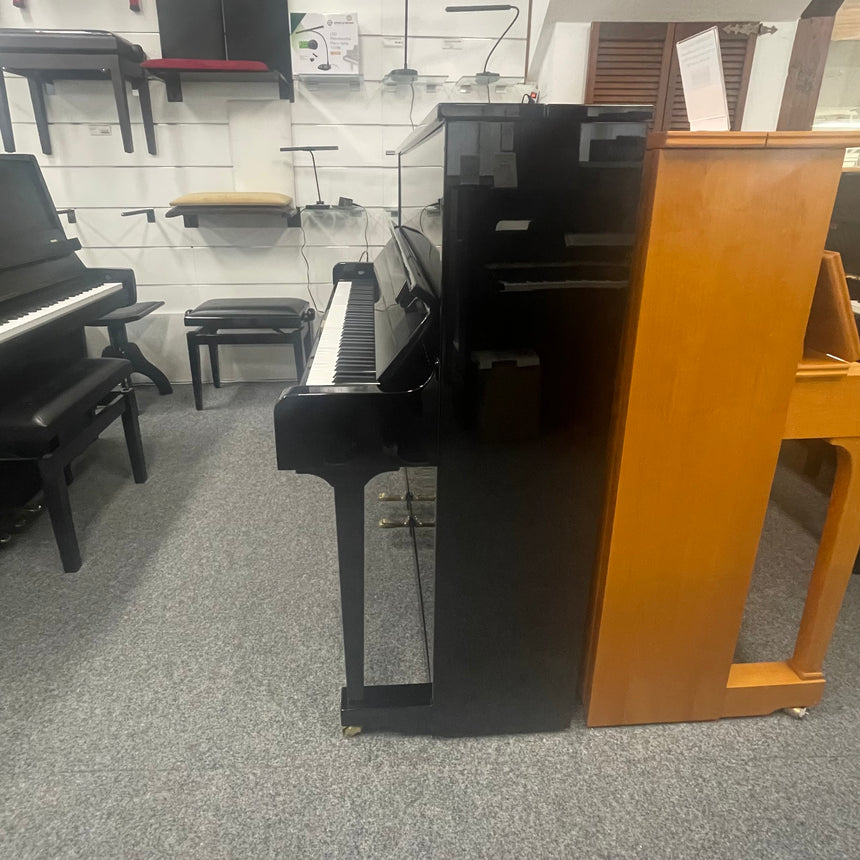 GROTRIAN-STEINWEG Klavier 122 V schwarz poliert Occasion Bj. 1988, sehr guter Zustand (gebraucht)