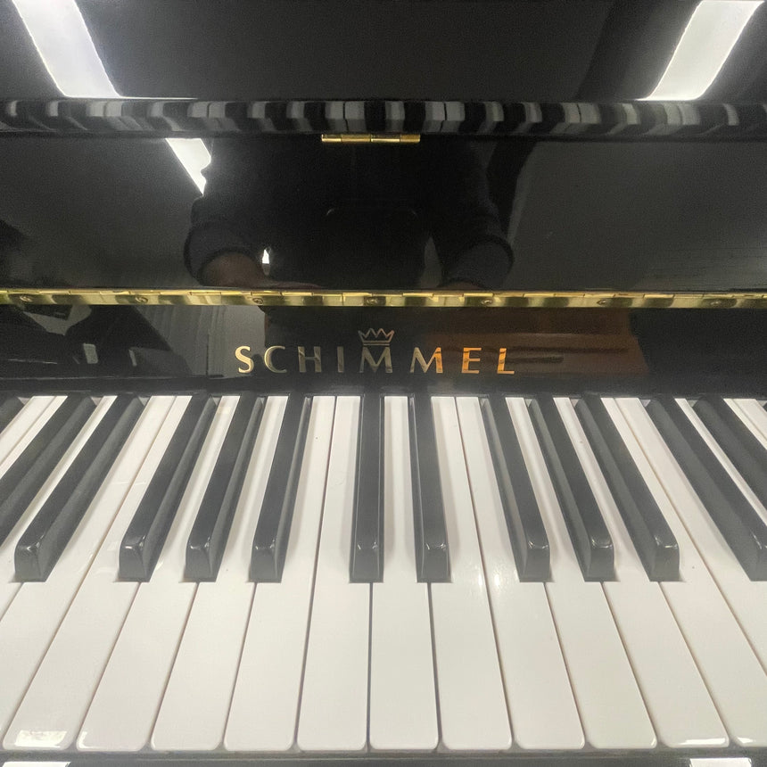 SCHIMMEL Klavier 116S mit Silent schwarz poliert Occasion Bj. 2004, sehr guter Zustand (gebraucht)
