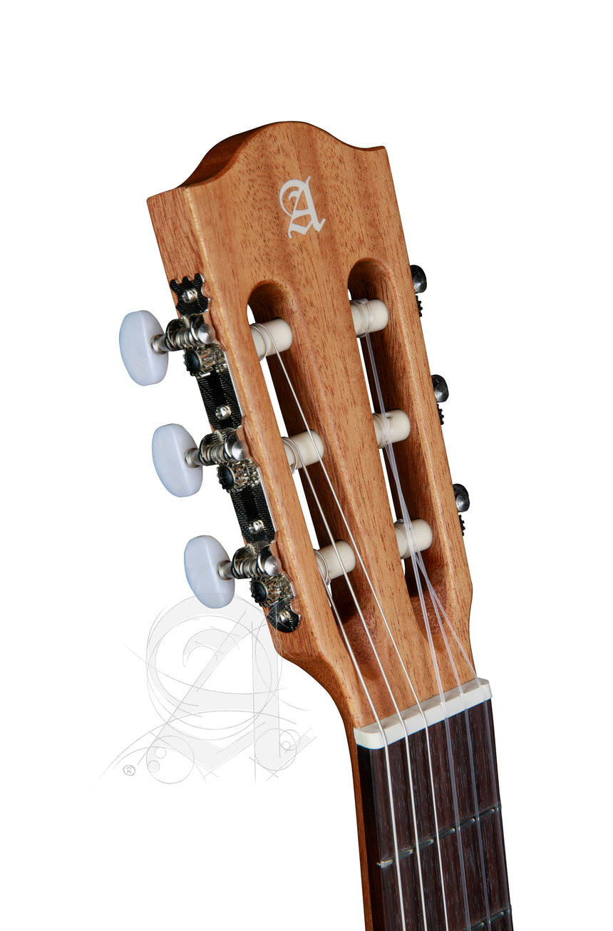Alhambra Z-Nature Abeto Konzertgitarre 4/4 mit Tasche limitierte Auflage Fichtendecke - Musik-Ebert Gmbh