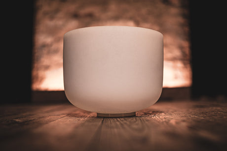 MEINL Sonic Energy CSB10D, blanc dépoli – sous un éclairage chaleureux