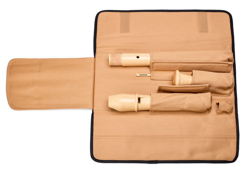 Moeck Z1243 black tenor recorder bag – open; pictured recorder not included