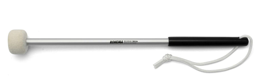 Mailloche Rohema BM206 61206 pour grosse caisse, tête en feutre blanc dur, tige en aluminium et poignée noire en plastique, vue de côté.