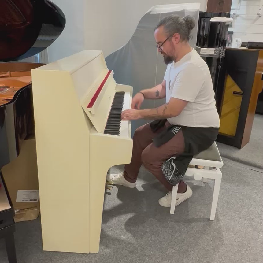 SCHIMMEL Klavier 112/5 weiss matt Occasion Bj. 1980 guter Zustand, Renner Mechanik (gebraucht)