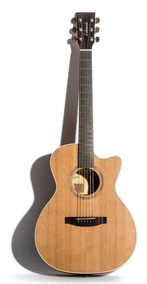 Lakewood M-14 CP Westerngitarre mit Tonabnehmer, Cutaway und Koffer - Musik-Ebert Gmbh